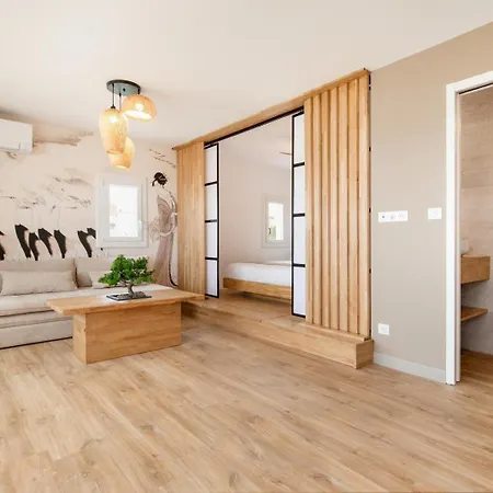 Village Naturiste - Sakura Port Nature Luxe אגדה